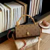 Bolsa de mão versátil com estampa vintage transfronteiriça para mulheres, novo modelo 2026, alta qualidade, leve, adequada para o dia a dia, bolsa de ombro, bolsa transversal