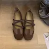 Bailarinas de punta cuadrada cruzada de corte bajo 2026 nuevos zapatos Mary Jane para mujer estilo francés banda elástica suela blanda rojo