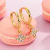 Pendientes dulces de flor de cuatro hojas exquisitos Mori pendientes femeninos estilo Ins temperamento coreano joyería simple popular en internet venta al por mayor transfronteriza