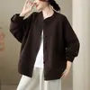 Foto real de chaqueta tipo cárdigan de punto de algodón de color liso, estilo casual para mujer de talla grande, otoño, holgada, con cuello alto, manga larga