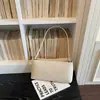 Bolsa de Ombro Transversal de Nicho Estilo Francês Transfronteiriça para Mulheres, Nova Moda, Simples e Elegante, Grande Capacidade, Alto Valor Estético, Bolsa de Ombro Único Transversal