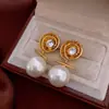 Pendientes Redondos de Aguja de Plata Incrustados con Diamante y Perla, Pendientes de Botón Vintage Retro, Pendientes Versátiles de Gama Alta de Nicho para Mujer