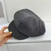 Chapéu Nuvem Retrô Estilo Britânico de Chenille para Mulheres, Versão Coreana, Outono e Inverno, Circunferência da Cabeça Grande, Faz o Rosto Parecer Menor, Chapéu Octogonal Liso que Cobre o Rosto