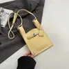 Bolso Cuadrado Pequeño Nuevo y Elegante Primavera Verano 2026 Tendencia de Moda Simple para Mujer Texturizado Casual Bolso de Hombro Cruzado para Teléfono