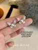 Colar de Pérolas Brancas Australianas Shijia Borboleta Luxo Leve Alto Padrão Requintado Mais Fácil de Combinar Corrente para Clavícula Corrente de Suéter da Moda para Mulheres