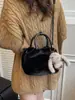 Bolsa Peluda Más Vendida Otoño/Invierno para Mujer 2026 Nueva Versátil Bolso Cruzado Bolso de Mano Súper Popular Bolso Tote Pequeño Esponjoso
