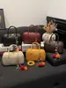 Otoño 2026 Nuevo Color Sólido Personalizado Elegante Bolso Almohada de Mano Alto Valor Nicho Retro Textura Tejida Bolso Cruzado