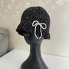 Gorro de Invierno Tejido con Lazo de Perlas y Lentejuelas Estilo Coreano para Mujer, Estilo Dulce y Cool, Gorro Baotou Pequeño de Lana que Resalta el Rostro, Moderno