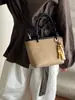 Bolsa Suede Retrô Outono Inverno 2025 Nova Moda Simples Versátil Bolsa Transversal Super Popular Bolsa Carteiro Bolsa Saco