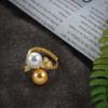 Anillo de Luz Circular Grande de Perlas Lujo Avanzado Artificiales Perlas Blancas Nanyang Perlas Doradas Gruesas Anillo Dorado de Doble Color con Diamante