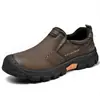Comércio Exterior Transfronteiriço Sapatos Masculinos Sola Grossa Antiderrapante Resistente ao Desgaste Biqueira Protetora Sapatos para Montanhismo ao Ar Livre Roupa de Trabalho Sapatos Casuais Sapatos Masculinos de Couro