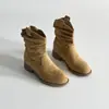 Botas de cowboy western redondas da moda europeia e americana retrô para mulheres, novas botas de moda versáteis de cano médio para outono e inverno de 2026
