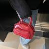 Bolso pequeño súper popular de primavera y verano para mujer, nuevo bolso cruzado versátil de moda 2025, bolso de bolos tipo cartera de alta gama.