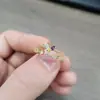 Anel de Cobre com Zircônia Inlaid de Luxo Leve, Abertura Feminina e de Alto Padrão, Anel Ajustável Super Brilhante, Estilo Ins Simples Popular