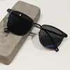 Gafas de Sol de Nicho para Uso Diario Protección Solar UV Retro Personalizadas Marco Pequeño Cuadradas Artísticas Versátiles para Hombres y Mujeres