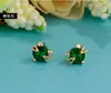 Pendientes de botón de gato con diamantes rojos estilo coreano lindos pendientes pequeños de botón de gato de moda pendientes de cobre blanco chapados en oro rosa multicolor