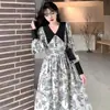 Vestido Negro Pequeño Estilo Hepburn para Mujer 2026 Primavera y Otoño Nuevo Vintage Cuello en V Largo Por Encima de la Rodilla Negro Elegante Vestido Falda Larga