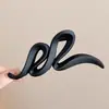 Pinza para el cabello de lujo de alta gama en color marrón, tamaño grande nuevo para cabello grueso, pinza de tiburón para recogidos en la parte posterior de la cabeza, accesorio para el cabello de uso diario