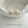 Coleção de Liquidação de Joias de Cobre Banhadas a Ouro para Atacado: Brincos Exagerados para o Dia a Dia, Brincos Estilo Levemente Luxuosos, Colares, Pulseiras, Anéis