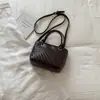 Bolso de Mano de Textura Tejida de Moda 2026 Nuevo para Principios de Otoño Bolso Cesta de Textura de Alto Valor Bolso de Hombro Único Cruzado de Color Sólido