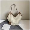 Bolsa de Grande Capacidade Feminina 2025 Nova Outono Retrô Moda Bolsa de Ombro Nicho Fashionable Bolsa Saco para o Dia a Dia