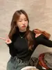 Camada base feminina outono inverno nova roupa íntima sensação suéter gola média preto gola alta meia blusa de tricô top