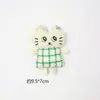 Acessórios de boneca de tecido xadrez estilo Chanel coelho boneca de tecido coelho acessórios de boneca gato de desenho animado coelho suspensórios urso de pelúcia brinquedo roupas feito à mão diy