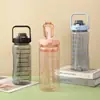 Liquidación Venta Botella de Agua de Gran Capacidad 2L Portátil para Exteriores Taza de Agua para Fitness con Asa Taza Espacial con Escala Taza de Agua Deportiva de Plástico