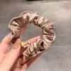 Nuevas scrunchies de alta gama, color sólido, alta elasticidad, que no dañan el cabello, perfectas para coletas y chongos, accesorios para el cabello simples y elegantes para el uso diario