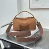 Bolsa de Viagem 2026 Novo Estilo Bolsa de Mão para Curta Distância para Mulheres Bolsa para Passeios e Deslocamento Bolsa Transversal Leve de Lona Grande Capacidade