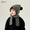 Conjunto de Gorro y Bufanda Todo en Uno para Niños Otoño e Invierno Cálido y a Prueba de Viento Rayado Tejido de Lana Gorro con Protección para Orejas de Bebé para Niños y Niñas
