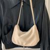Coreia do Sul outono e inverno saco feminino bolsa Nova retrô crossbody pequena bolsa quadrada simples casual macio fosco saco de ombro