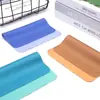 Directo del fabricante: paños de limpieza para gafas de doble color, paños de limpieza para pantallas de teléfonos móviles y agujas de embalaje - todo en una sola toallita