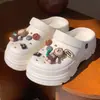 [Atacado de Fábrica] Tamancos com Solado Grosso de EVA para Aumentar a Altura para Mulheres, Sapatos Fechados de Verão para Jardim, Antiderrapantes, Dropshipping Disponível