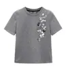Camiseta de Manga Curta com Lantejoulas Design da Indústria Pesada Europeia para Mulheres Verão 2025 Luxo Acessível Americano Top Cinza de Alta Qualidade