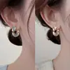 Pendientes de Esmalte Retorcidos de Pequeña Fragancia Estilo Francés para Mujer, Pendientes de Botón de Lujo Ligero Nicho de Gama Alta, Pendientes Nuevos de Moda con Temperamento Exquisito