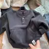 Sudadera de forro polar con cuello alto para niños, elegante y gruesa, nueva ropa de otoño e invierno para niños, top cálido para niños pequeños