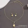 Conjunto de Collar y Aretes de Flor de Zorro con Piedra Ojo de Gato para Mujer, Cadena de Clavícula Dorada de Lujo Ligero, Elegante Regalo de Joyería