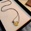Collar Minimalista con Colgante de Corazón Estilo Coreano para Mujer, Diseño Único, Cadena Larga para Suéter, Accesorio Versátil de Moda