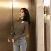Camiseta Básica de Cuello Alto y Hilo para Mujer en Otoño e Invierno, Ropa Interior Elegante, Top Ajustado, Camiseta de Manga Larga con Clavícula Expuesta