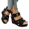 Sandalias de cuña de plataforma gruesa para mujer, que aumentan la altura, nuevas de verano 2026, talla grande, sandalias casuales con cierre de velcro para comercio exterior