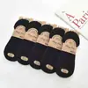 Tianyi Verão Novo Meias Invisíveis Masculinas Vazadas de Cano Baixo Malha Cor Sólida Diamante Silicone Meia Barco Japonesa