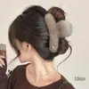 Presilhas de cabelo de pelúcia para outono e inverno para mulheres, acessórios de cabelo de luxo leve e de alta qualidade, presilhas elegantes para penteados presos, presilhas tipo tubarão estilo coreano para a parte de trás da cabeça