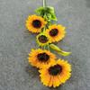Girasoles Amarillos Artificiales al por Mayor, Girasoles Multicabezales, Girasoles para Decoración Suave de Boda, Accesorios de Fotografía, Flores Falsas Decorativas