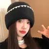 Gorro de Lana de Punto Fino de Bloques de Color Versátil Simple Original para Mujer Otoño Invierno Adelgazante para la Cara Gorro de Punto Cobertura Cálida para la Cabeza Gorro