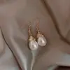 Nuevos Pendientes de Gancho de Perla Simple Elegante para Celebridades de Internet, Pendientes Largos Elegantes Versátiles, Pendientes de Estilo de Corte Retro, Pendientes para Mujer