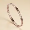 Pulseiras de Aço Titânio Transfronteiriças para Meninas, Pulseiras de Aço Inoxidável Que Não Desbotam, Design de Nicho com Padrão da Grande Muralha, Pulseiras Simples e Modernas