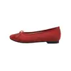 Zapatos Poco Tacón Nuevos Primavera y Otoño 2026, Suaves y Versátiles, Zapatos Plateados con Lazo para Falda, Zapatos que Aumentan la Altura para Mujer