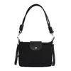 Bolso de hombro vintage de gamuza modelo nuevo 2026, bolso cruzado versátil de nicho para el día a día con correa de hombro de cuerda trenzada, bolso de axila con sensación de alta gama