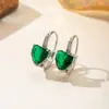 Pendientes de Zirconia en Forma de Corazón Estilo Ins Europeo y Americano para Mujer, Lujo Ligero, Sensación de Alta Gama, Accesorios para Orejas de Moda Versátiles de Colores, Diseño de Nicho